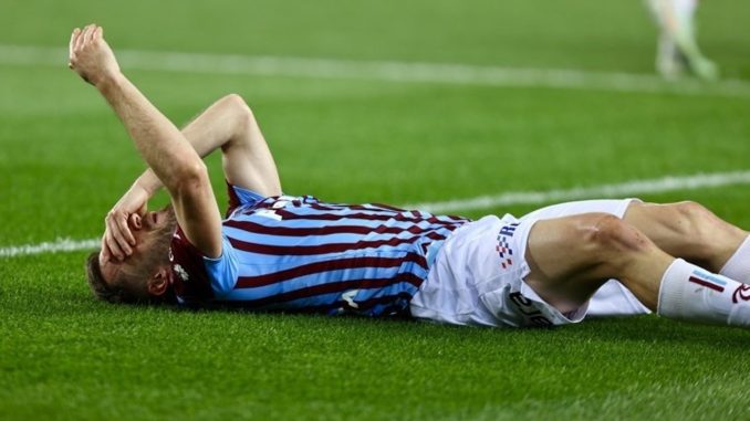trabzonspor-buyuk-maclarda-sinifta-kaldi-VyEngVA2.jpg